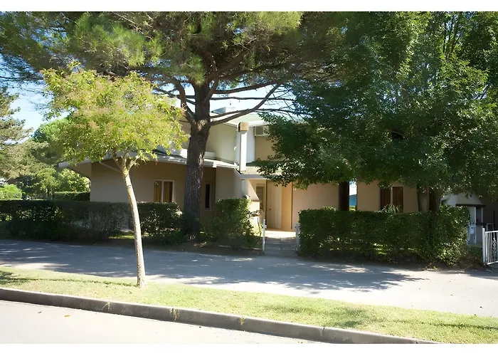 Villa Cormor Y - Piscina Bibione