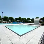Cormor Y - Piscina Bibione
