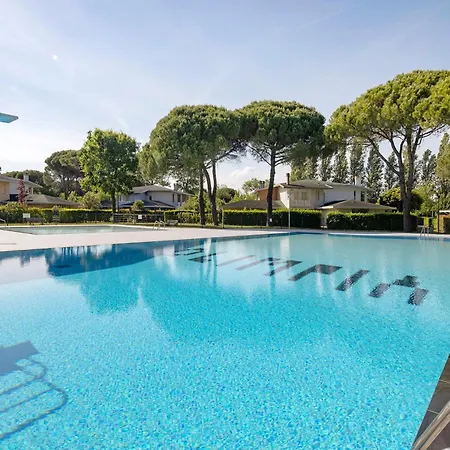Cormor Y - Piscina Βίλα